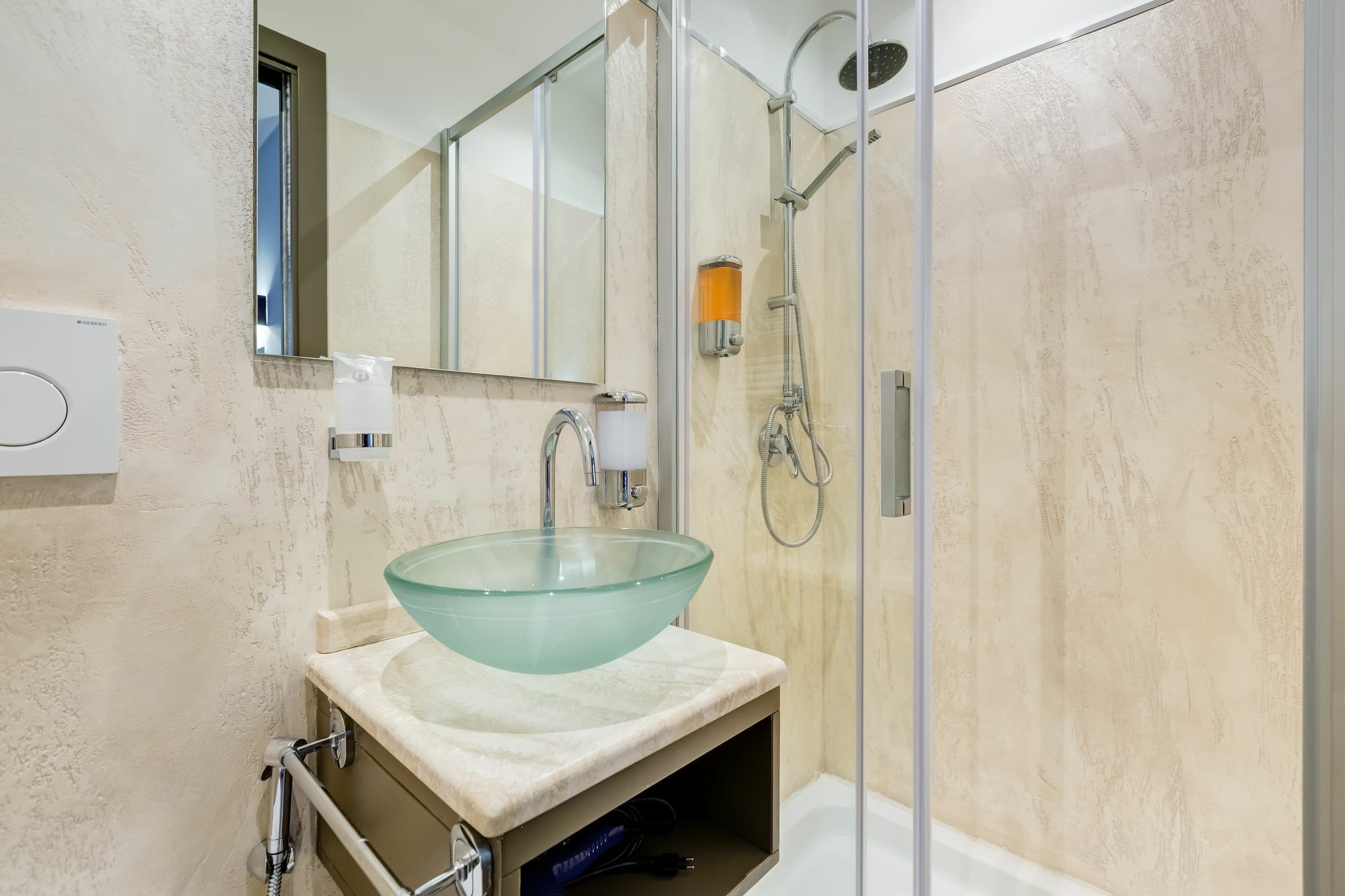 Casa de hóspedes Easy Budget Colosseo 3*